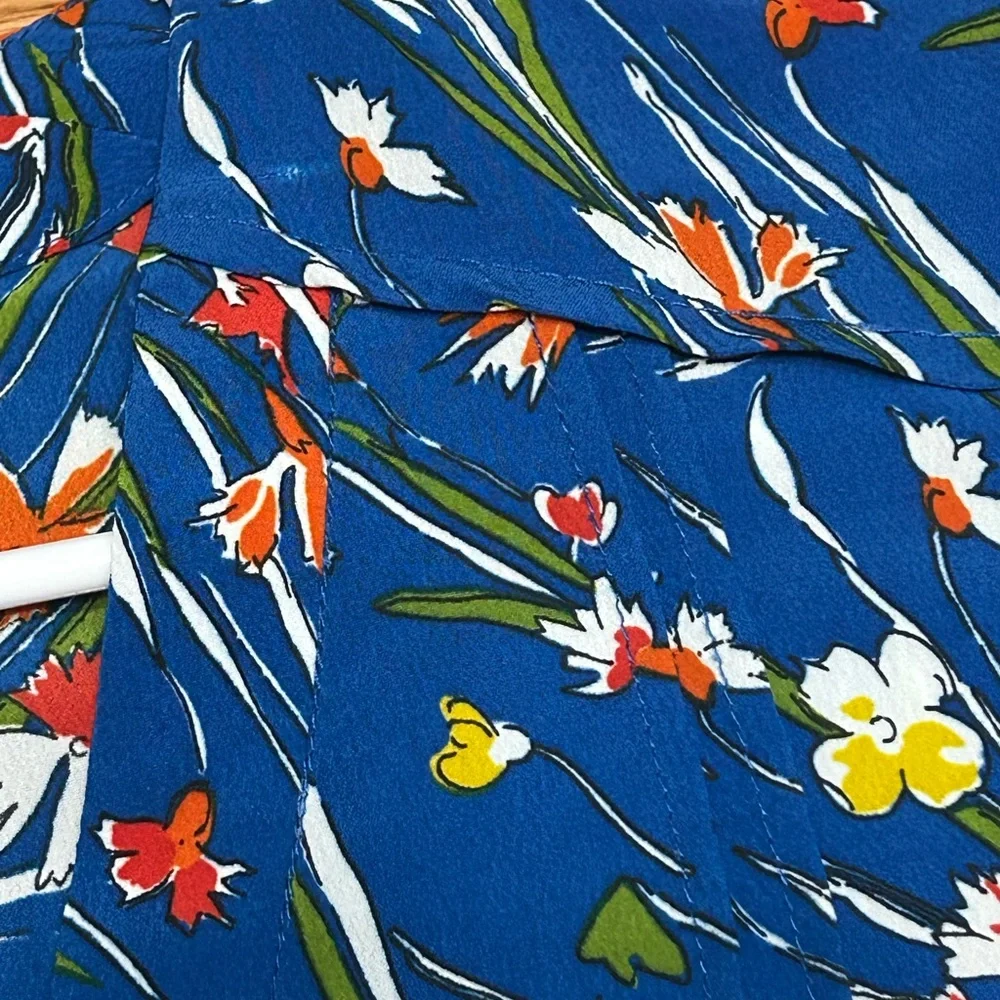 Zara Basic Blue Floral Blouse EUC Size XS - Picture 3 of 6